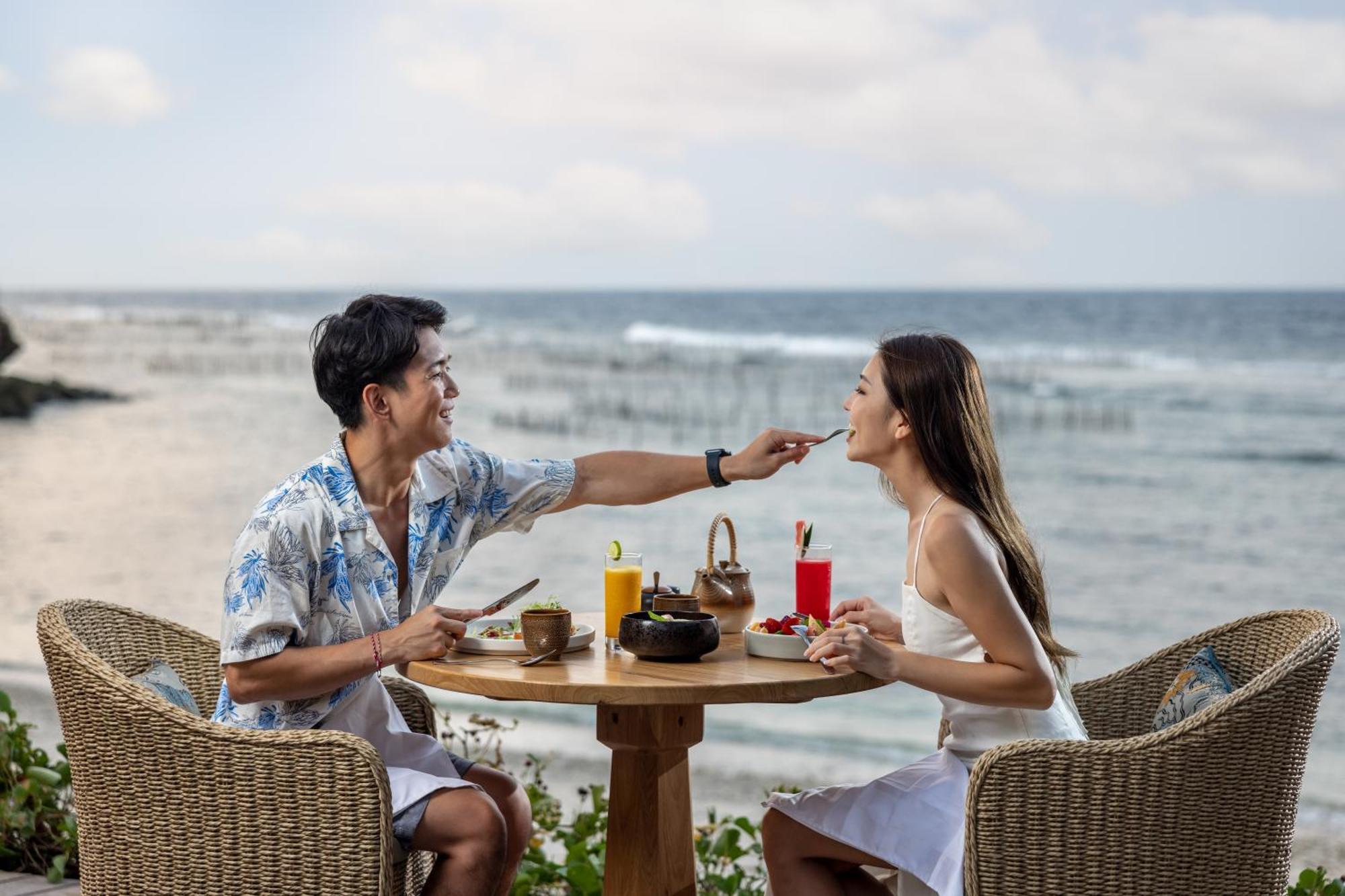Semaya Beach Resort Tanglad Exteriör bild