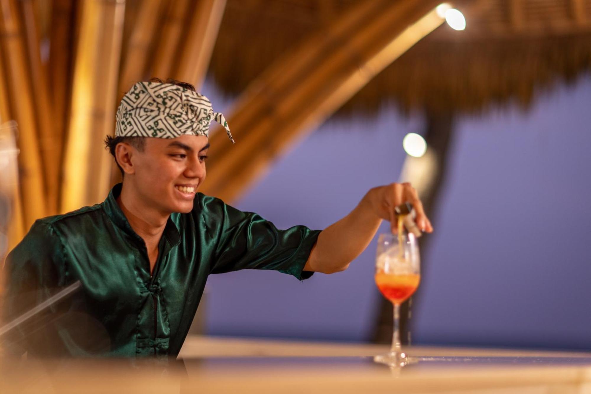 Semaya Beach Resort Tanglad Exteriör bild