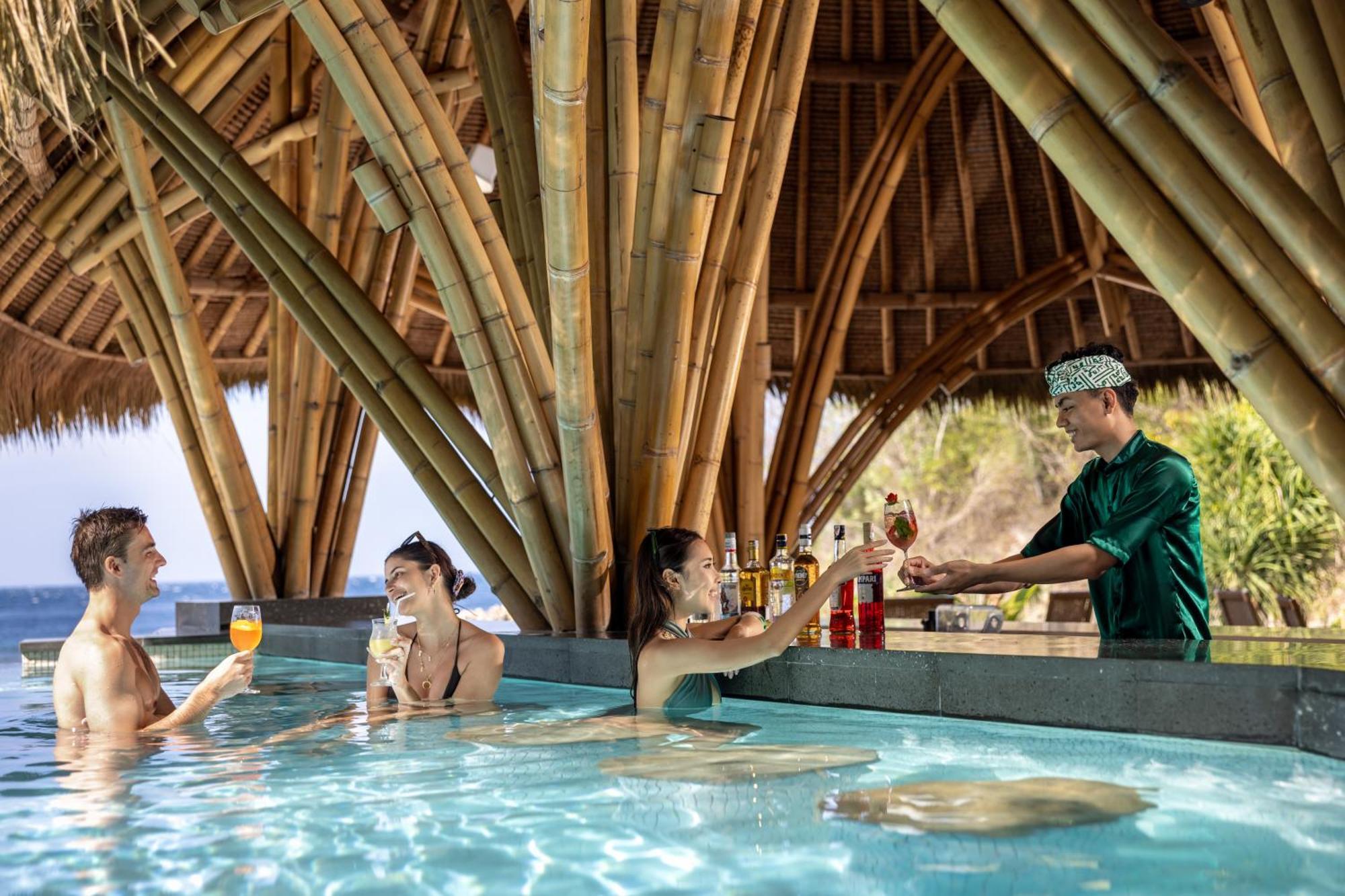 Semaya Beach Resort Tanglad Exteriör bild