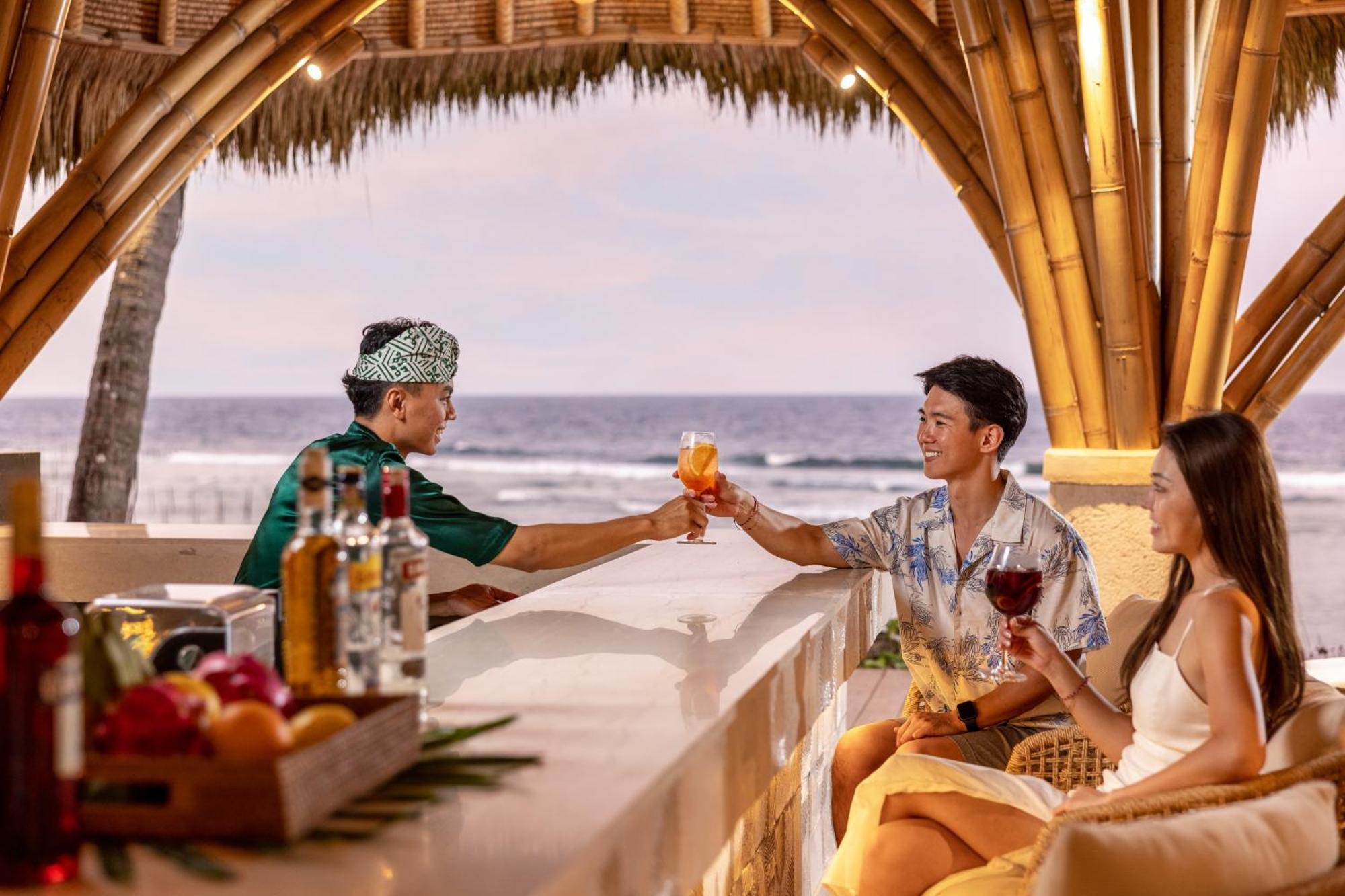 Semaya Beach Resort Tanglad Exteriör bild